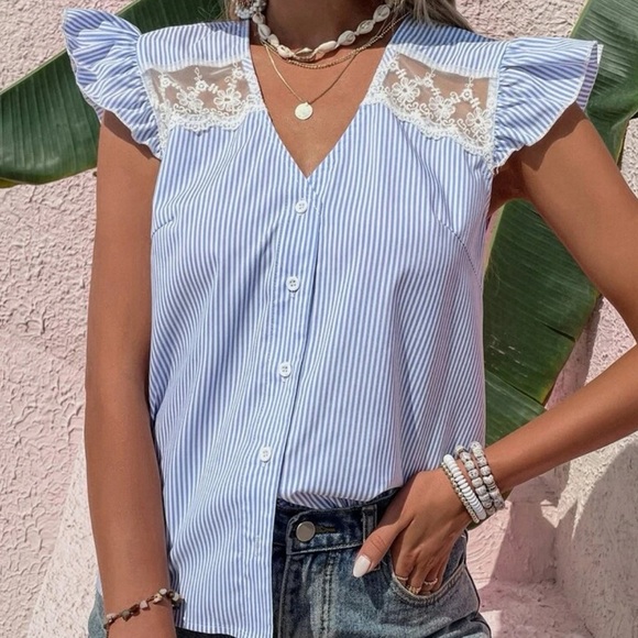 New striped button down contrast lace top - Picture 3 of 7